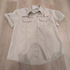 Vintage Velcro Safari Short Sleeve with giraffe and elephant embroidery Size L